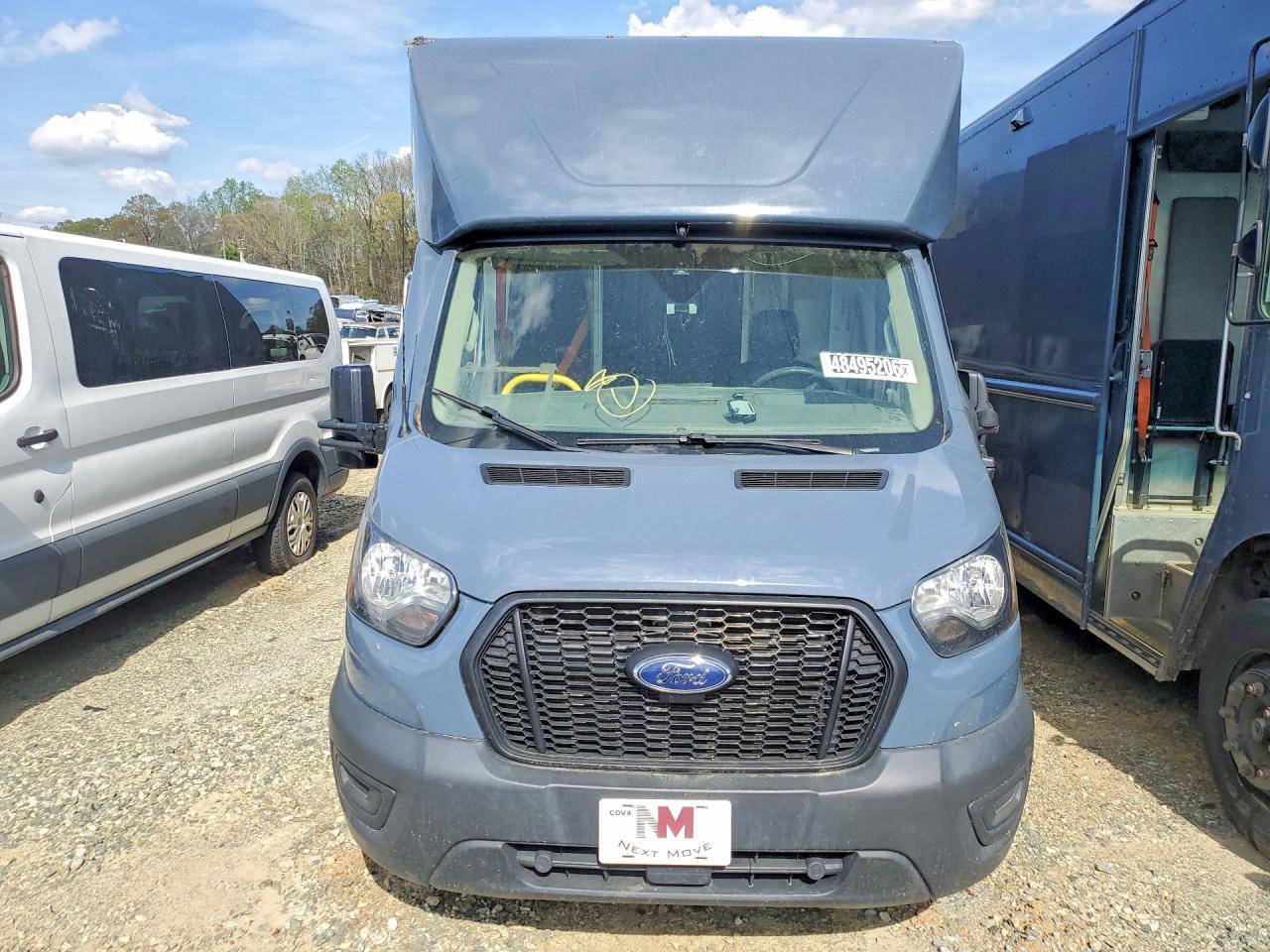 2021 Ford Transit Delivery Truck - Фото 5