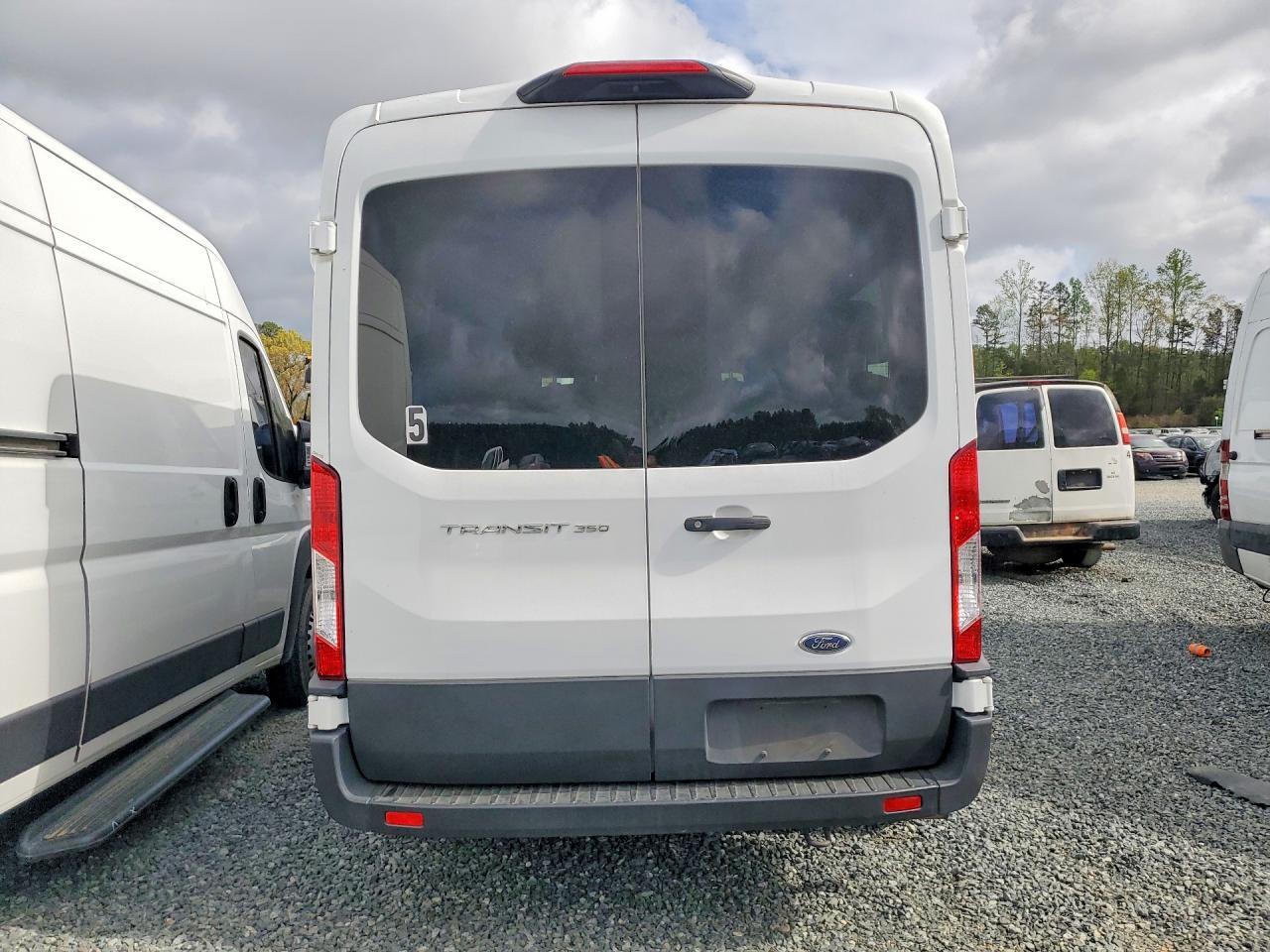 2023 Ford Transit T-350 - Фото 6