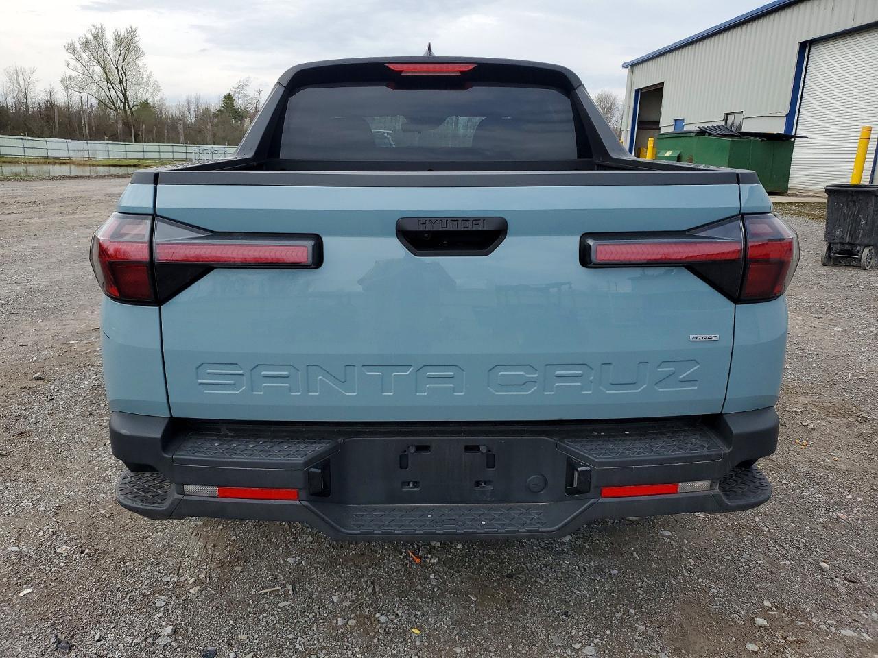 2025 Hyundai Santa Cruz Se - Image 6
