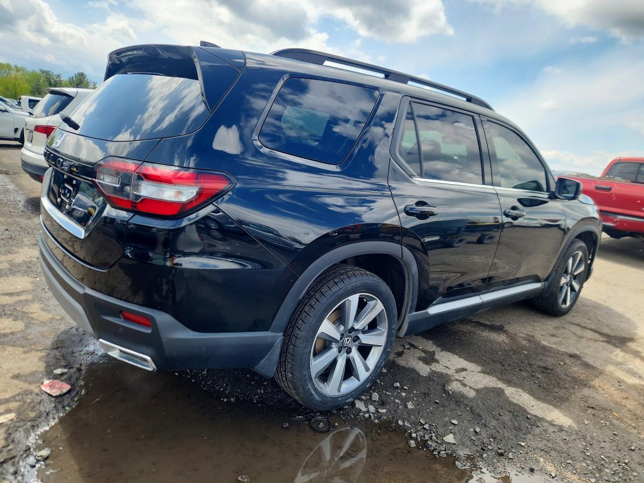 2023 Honda Pilot Elite - Фото 3