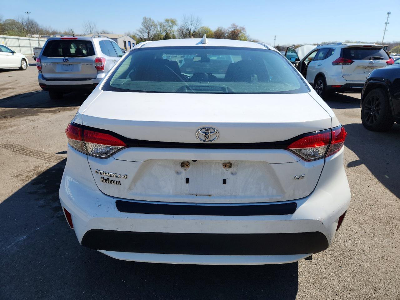 2020 Toyota Corolla Le - Image 6