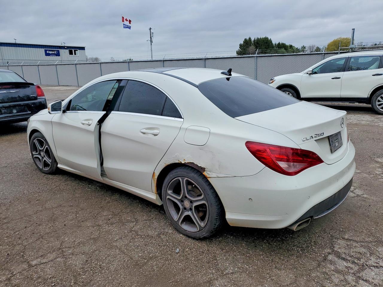 2015 Mercedes-Benz Cla 250 4Matic - Фото 2