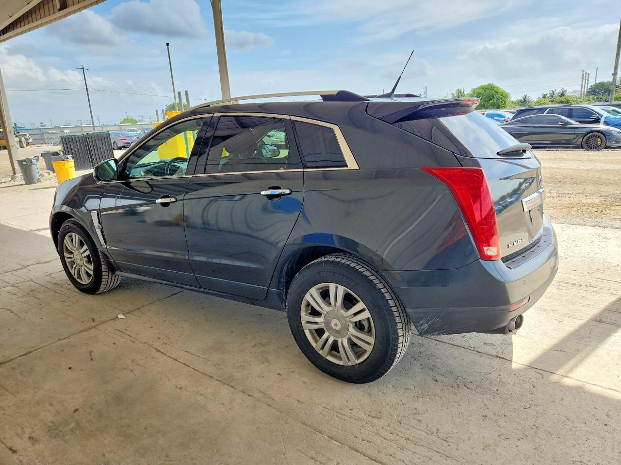 2014 Cadillac Srx Performance Collection - Image 2