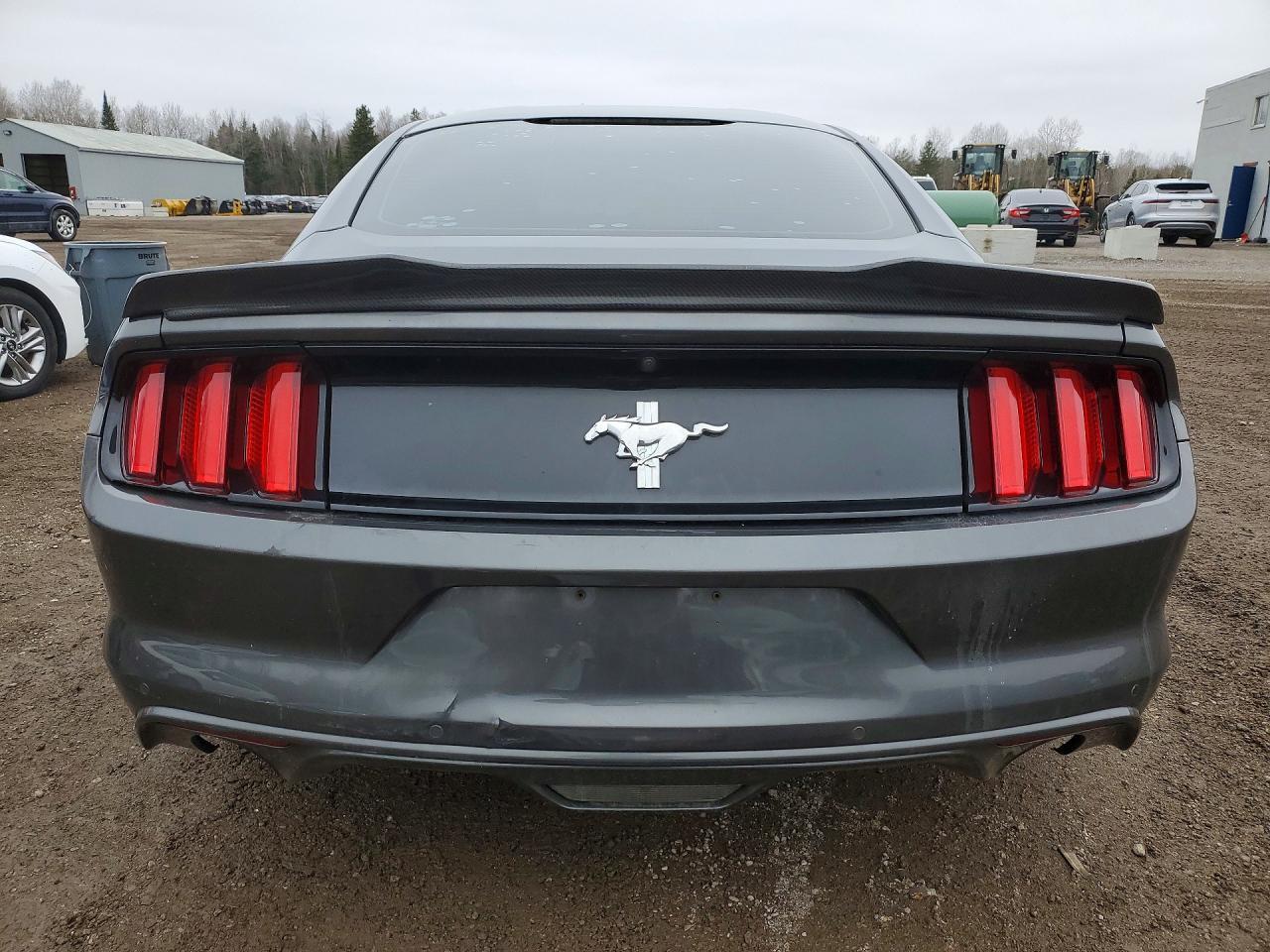 2017 Ford Mustang - Image 6