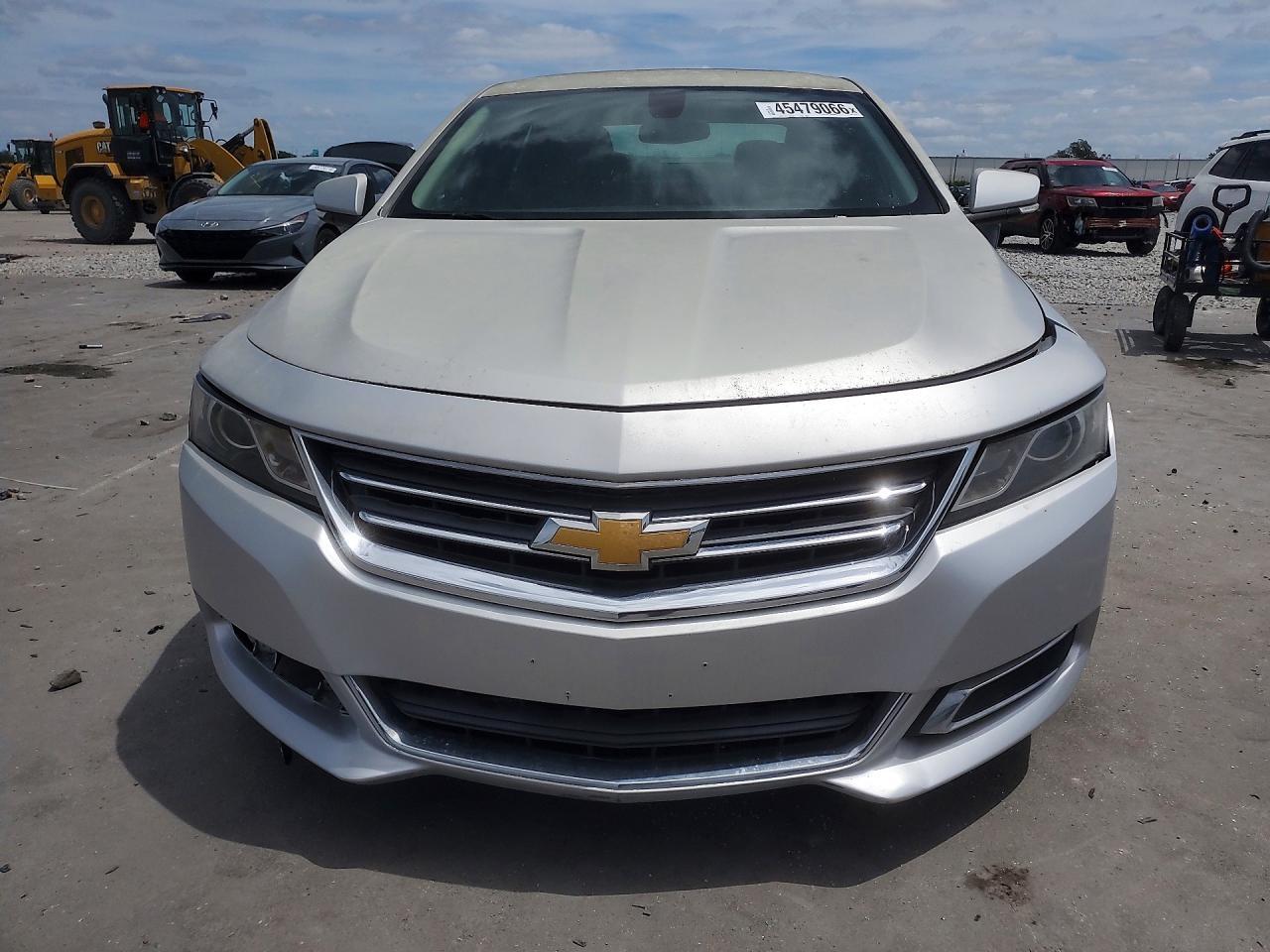 2017 Chevrolet Impala Lt - Фото 5