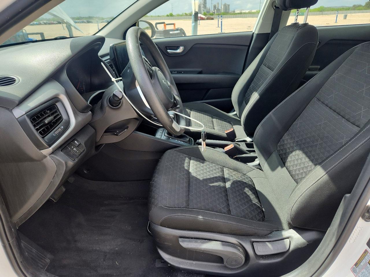 2023 Kia Rio Lx - Фото 7