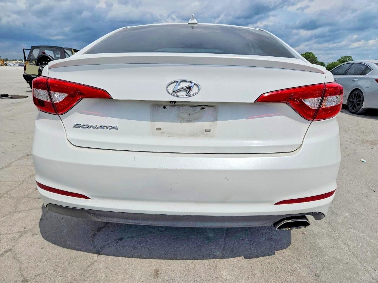 2017 Hyundai Sonata Se - Image 6