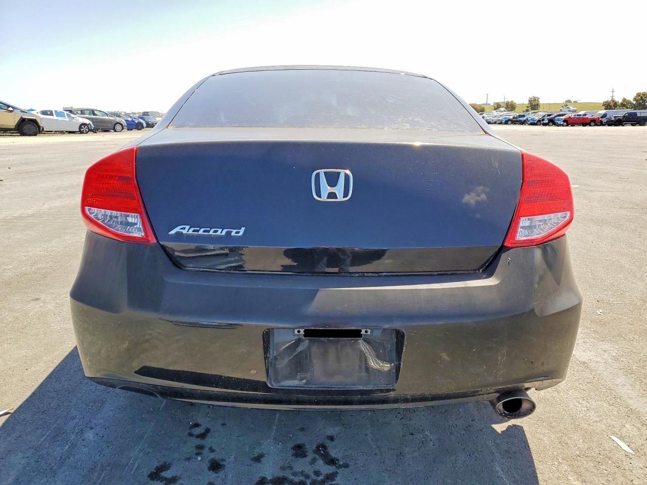 2011 Honda Accord Lx-S - Image 6