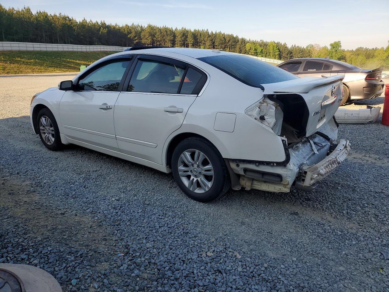 2012 Nissan Altima 2.5 - Фото 2