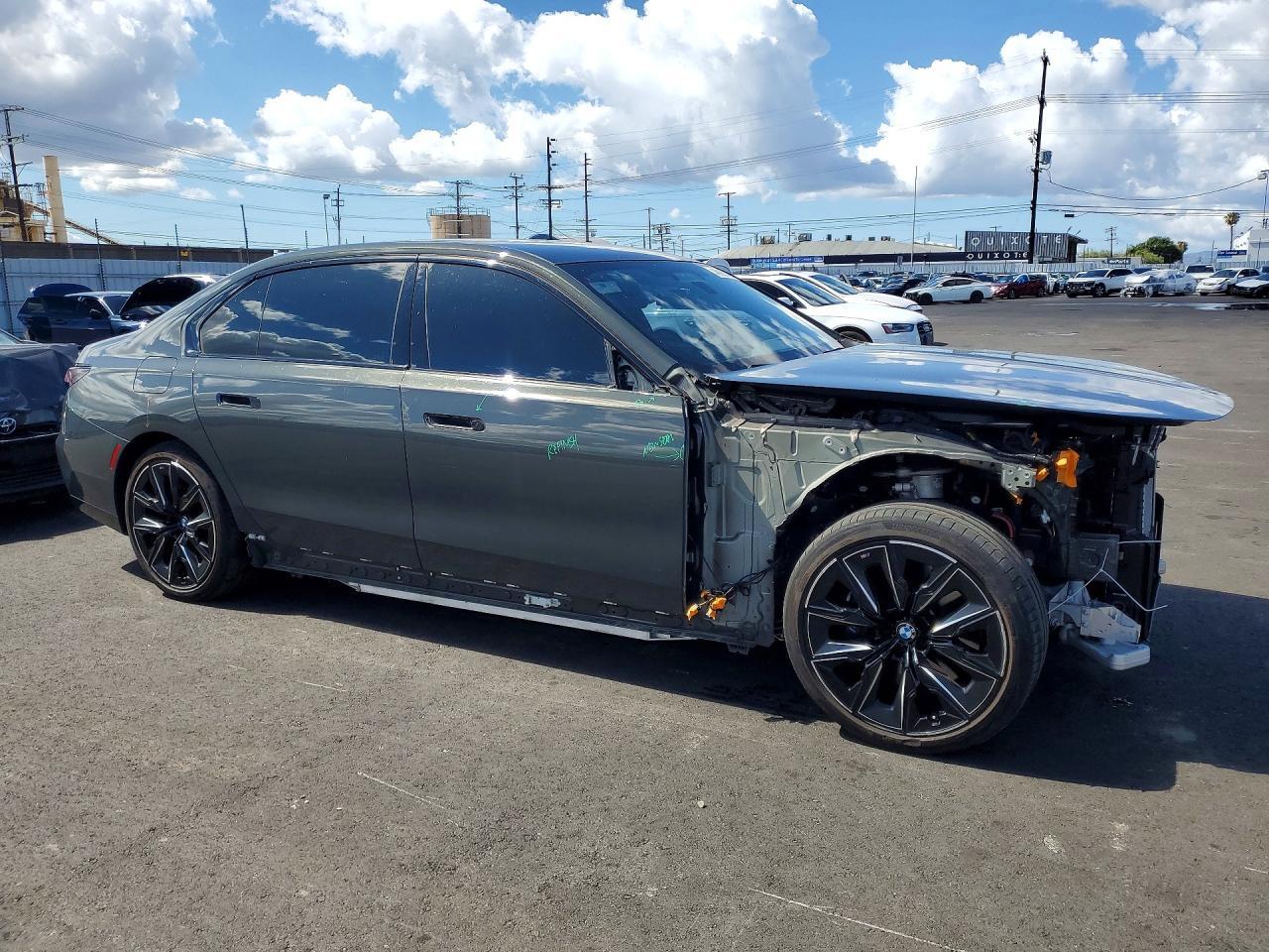 2024 BMW I7 Edrive50 - Фото 4