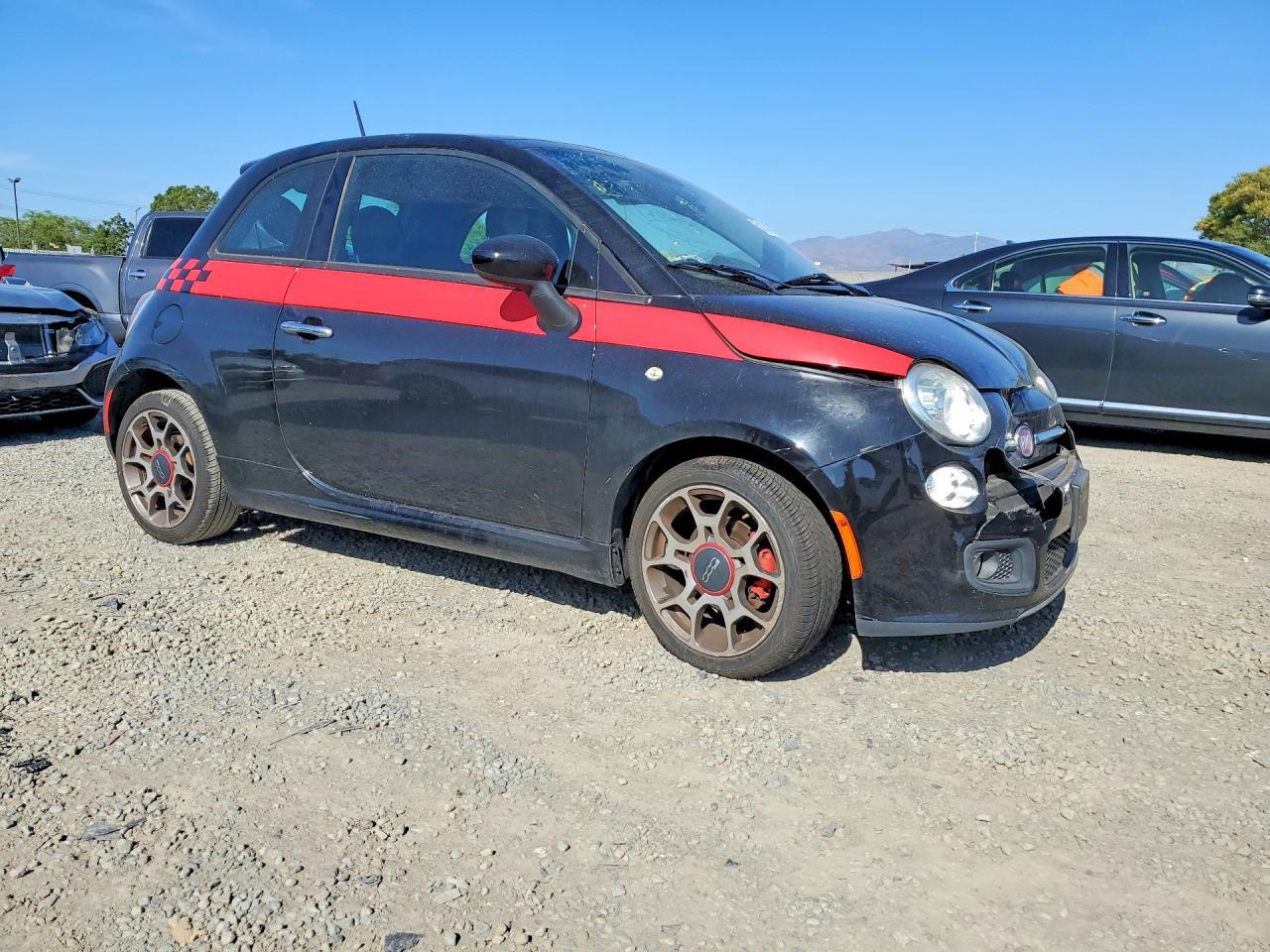 2015 Fiat 500 - Image 4