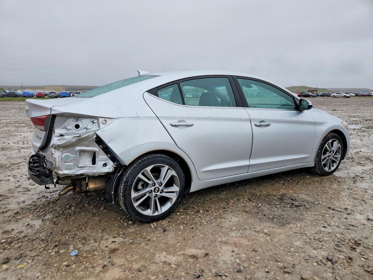 2017 Hyundai Elantra Limited - Фото 3