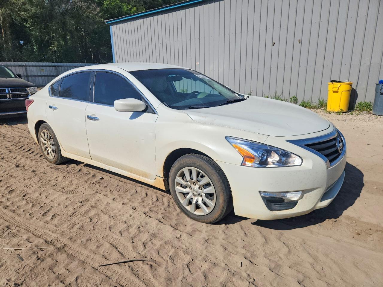 2014 Nissan Altima 2.5 S - Image 4