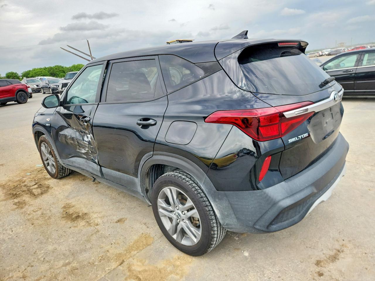 2021 Kia Seltos Lx - Фото 2