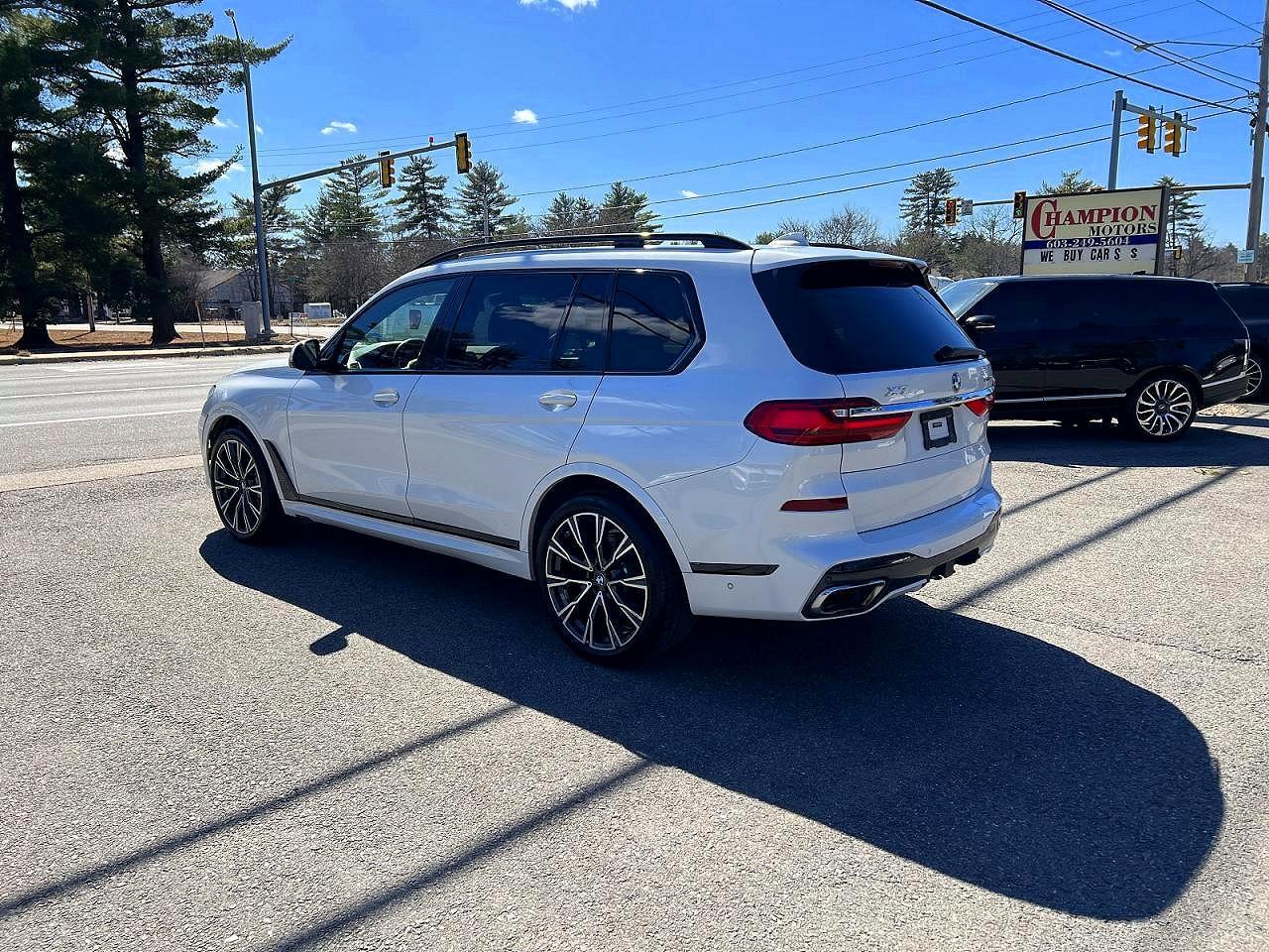 2019 BMW X7 xDrive50I - Фото 4
