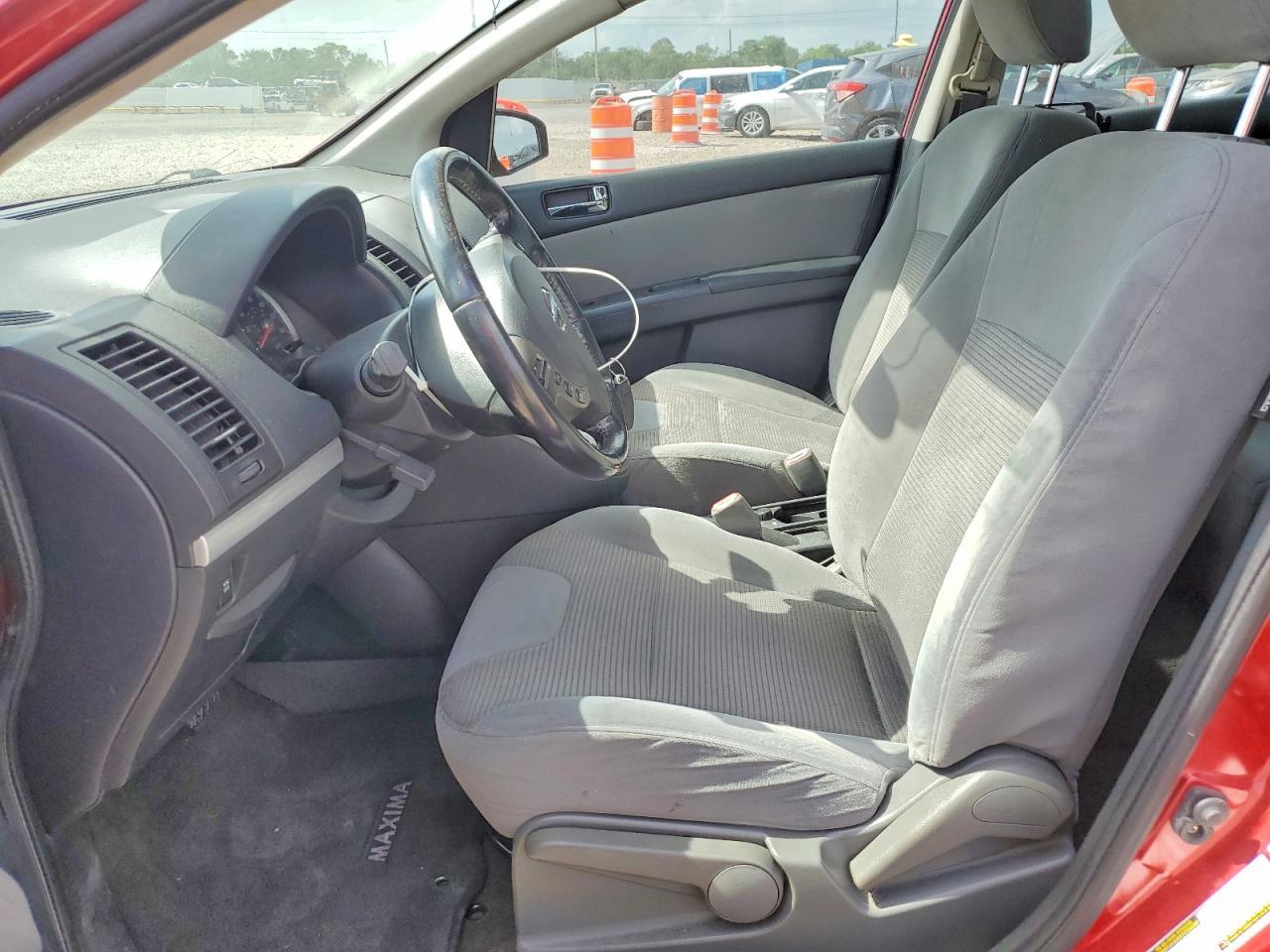 2011 Nissan Sentra 2.0 - Фото 7