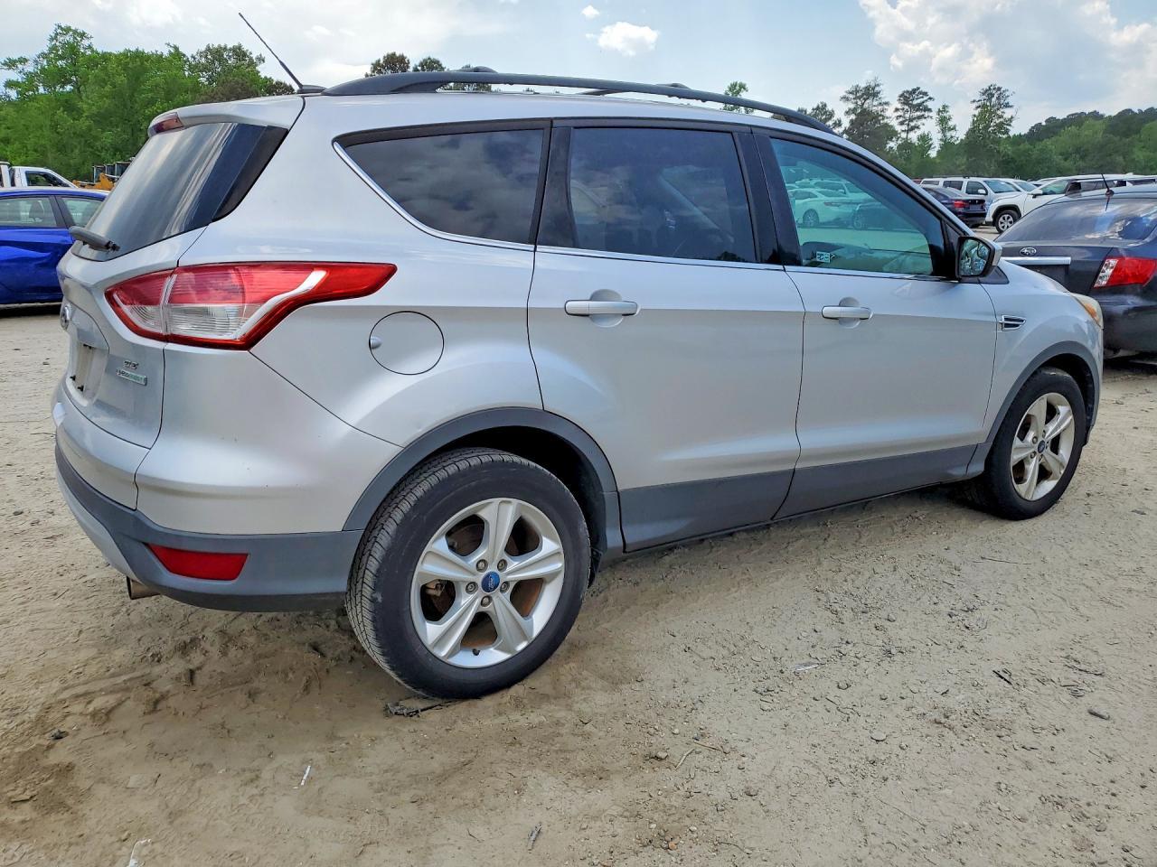 2013 Ford Escape - Image 3