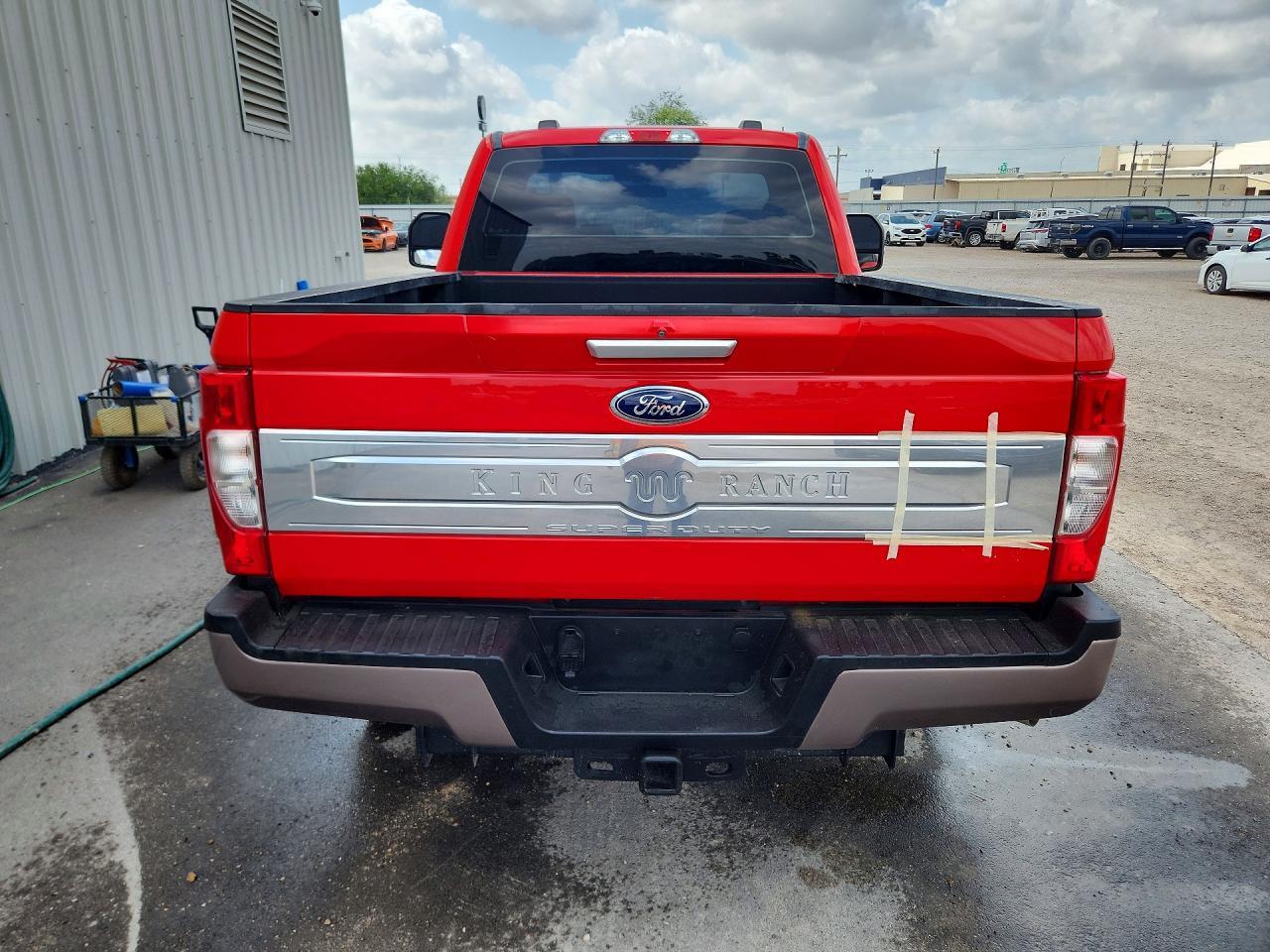 2022 Ford F250 Super Duty - Image 6