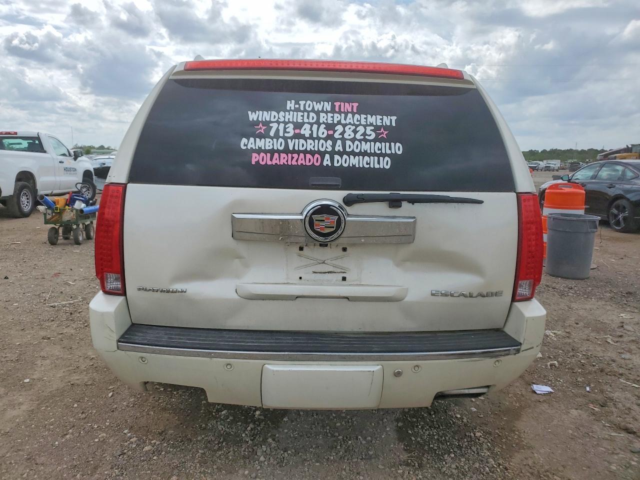 2013 Cadillac Escalade Esv Platinum - Image 6