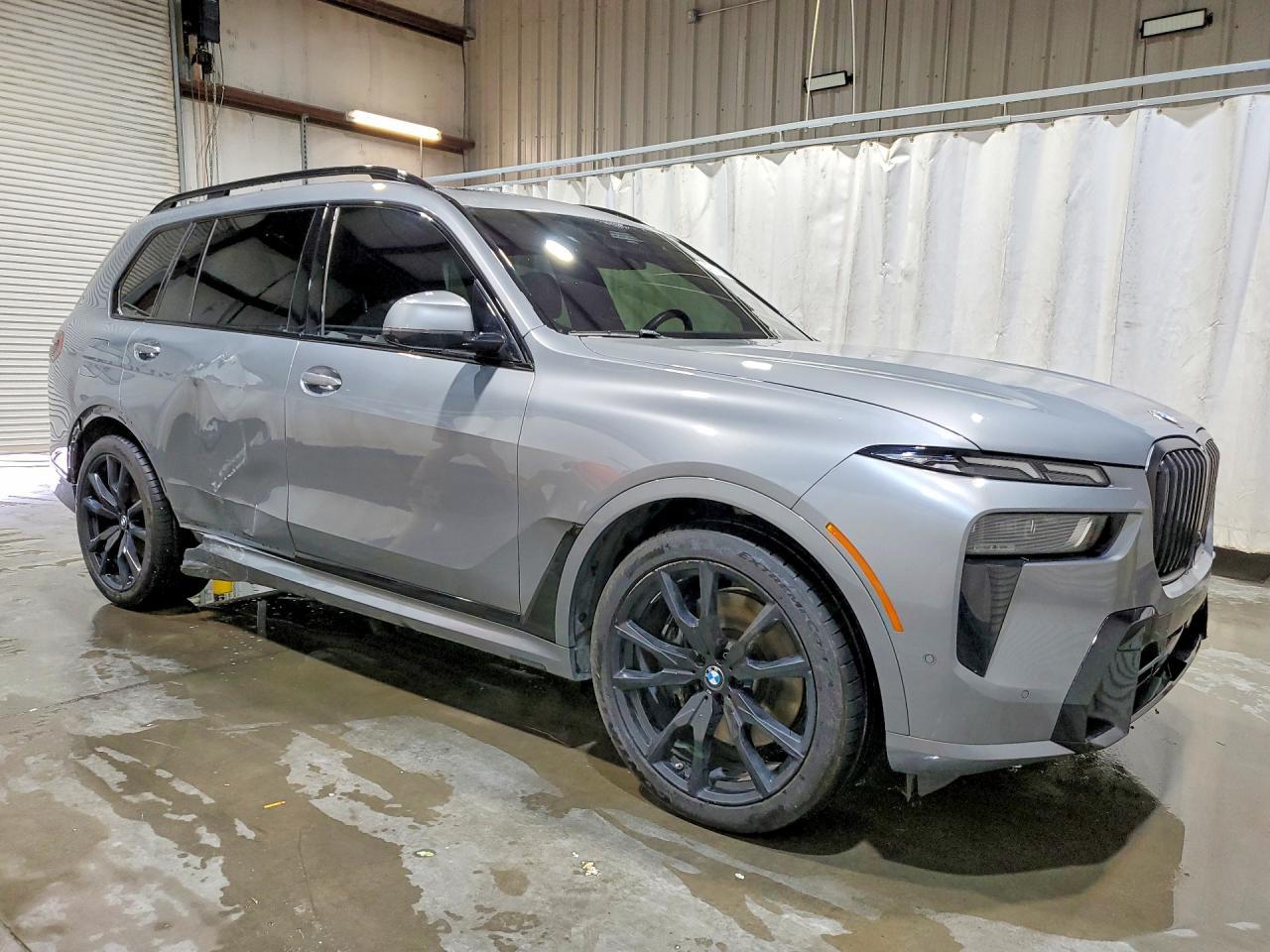 2024 BMW X7 xDrive40I - Image 4