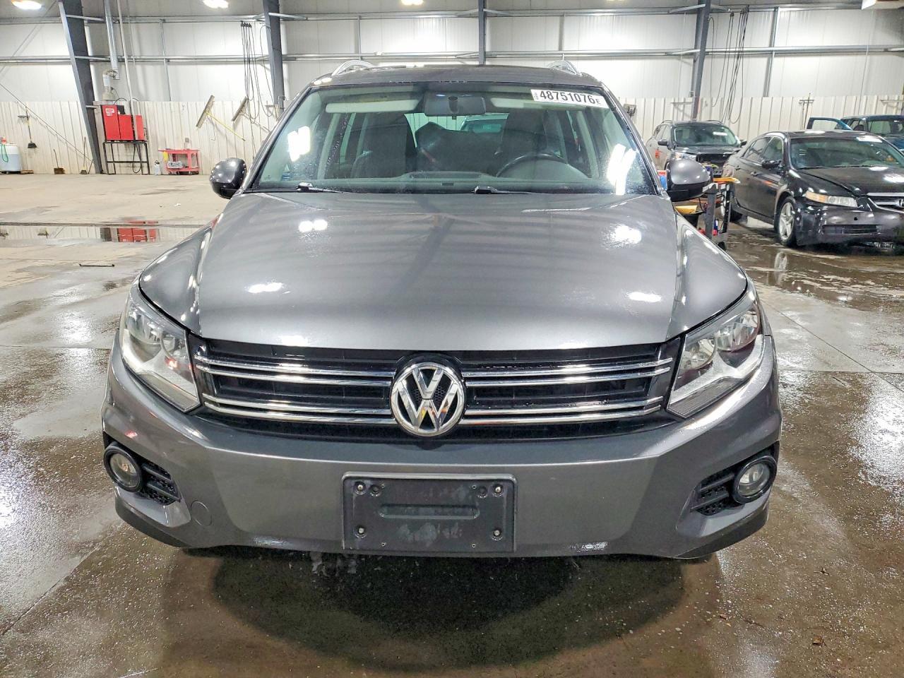 2013 Volkswagen Tiguan S - Image 5