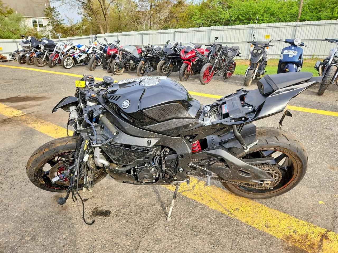 2018 Yamaha Yzfr1 - Фото 3