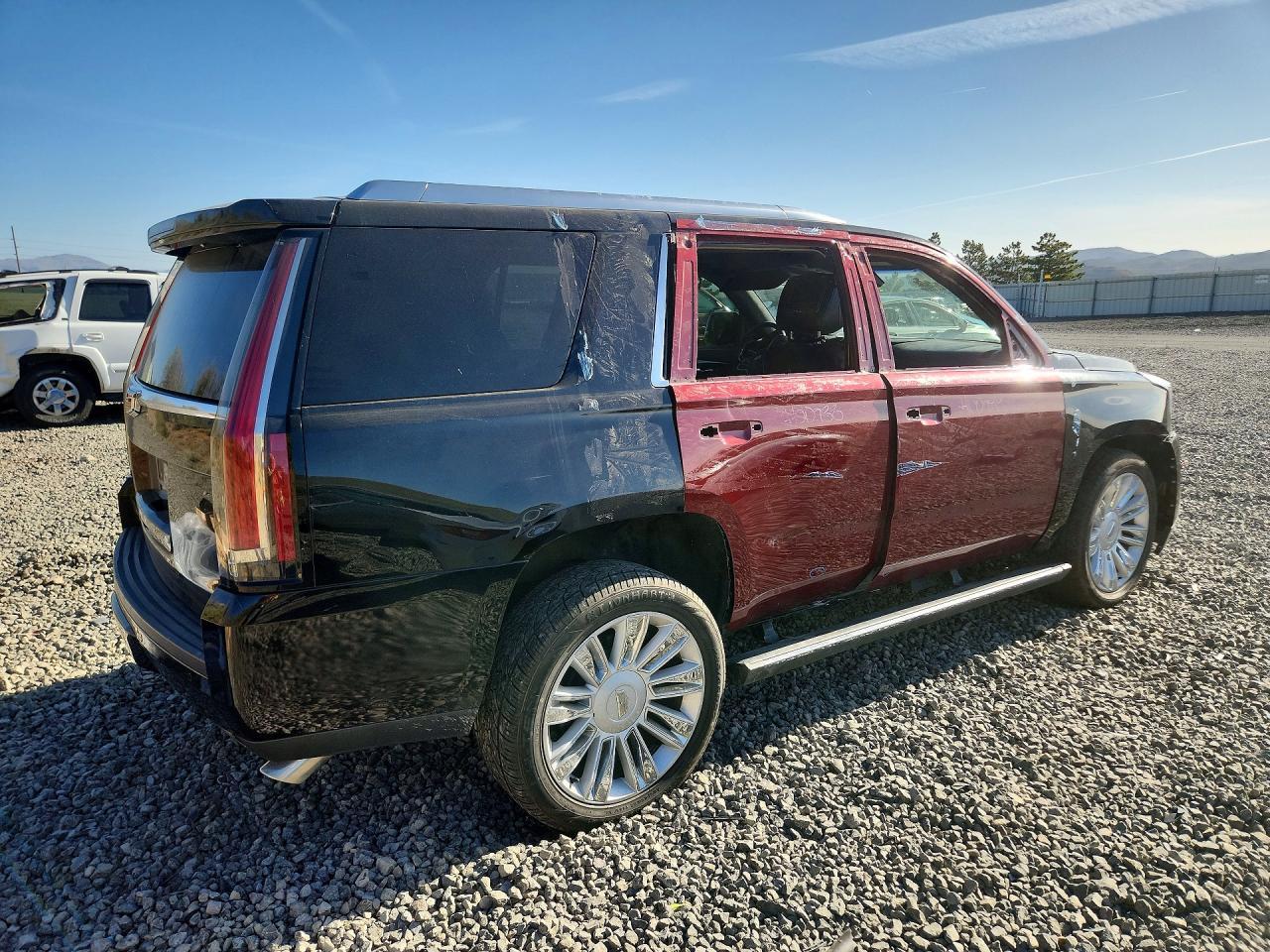 2016 Cadillac Escalade Platinum - Фото 3