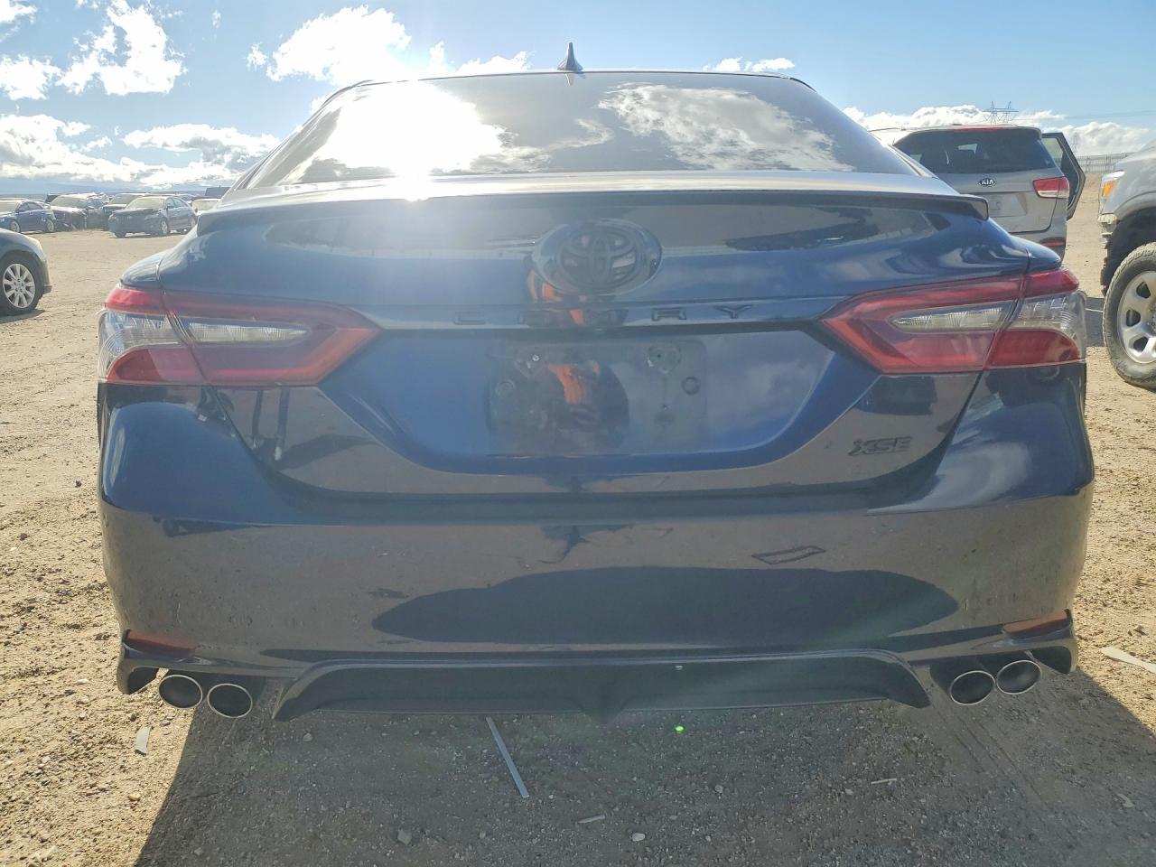 2021 Toyota Camry Xse - Фото 6