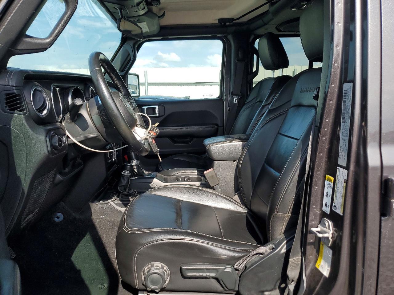 2018 Jeep Wrangler Unlimited Sahara - Фото 7