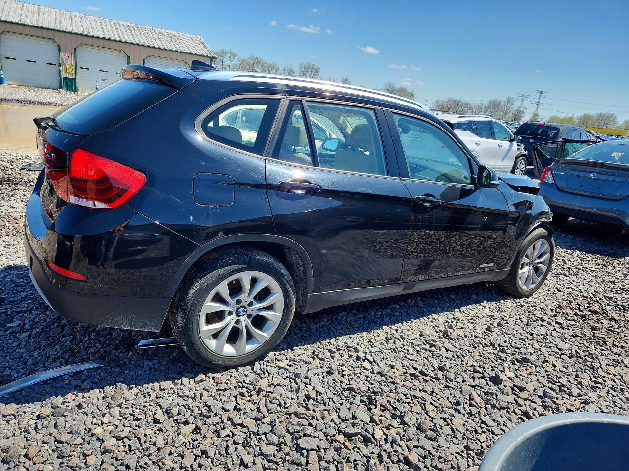 2014 BMW X1 xDrive28I - Image 3