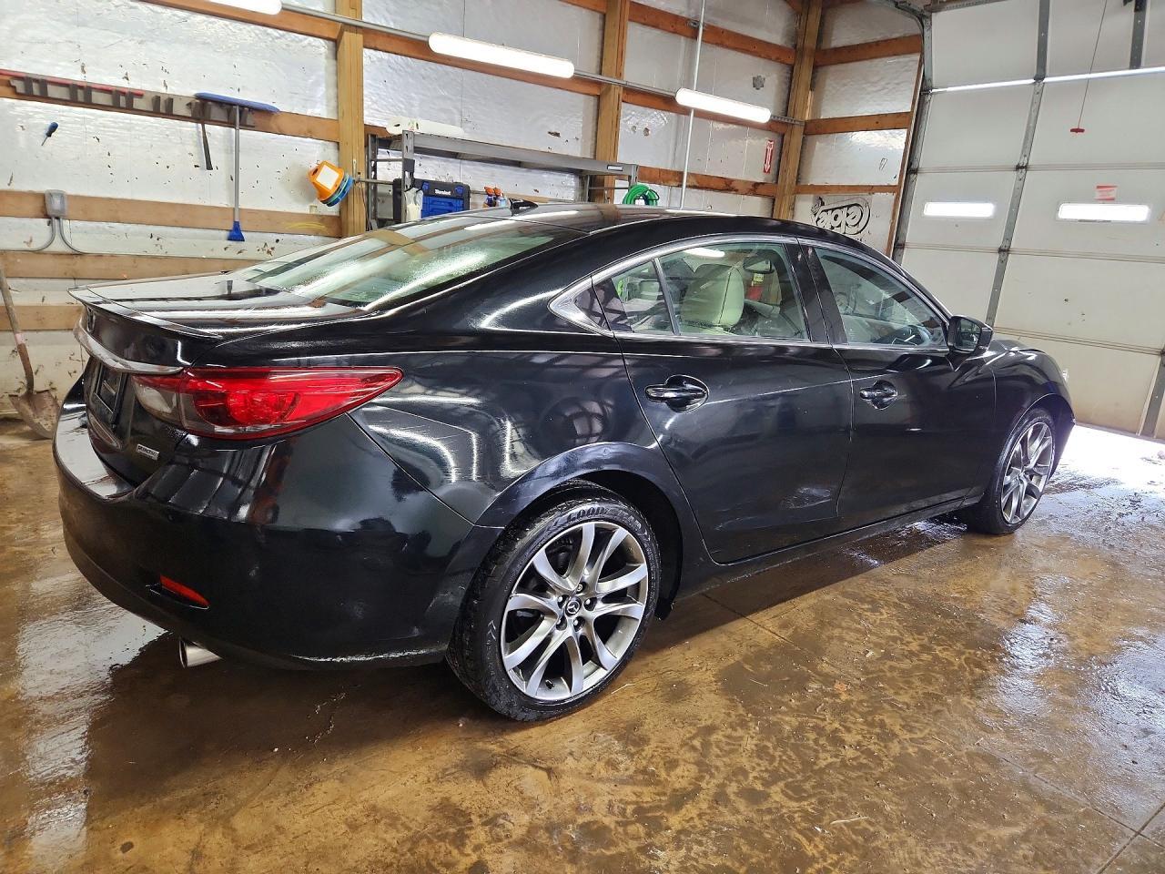 2017 Mazda 6 Grand Touring - Image 3