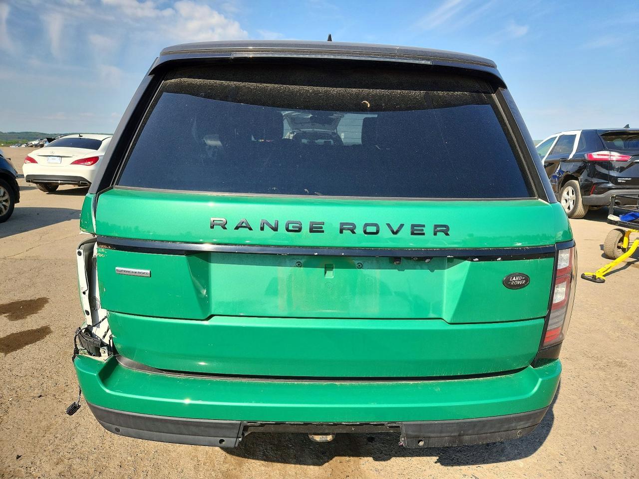 2017 Land Rover Range Rover Supercharged - Image 6