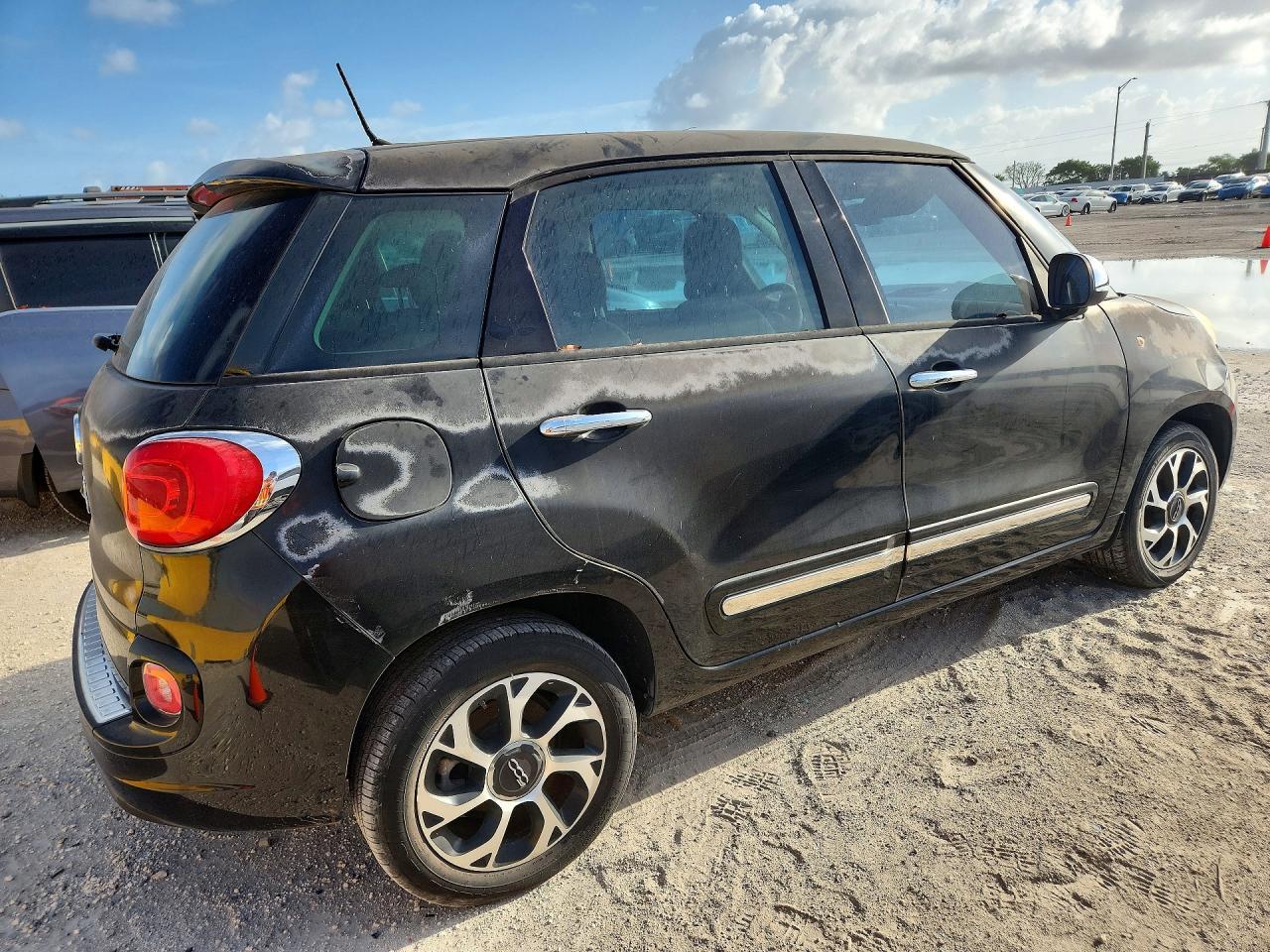 2014 Fiat 500L Lounge - Фото 3
