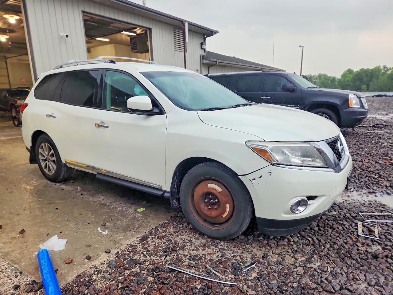 2015 Nissan Pathfinder Sl - Image 4