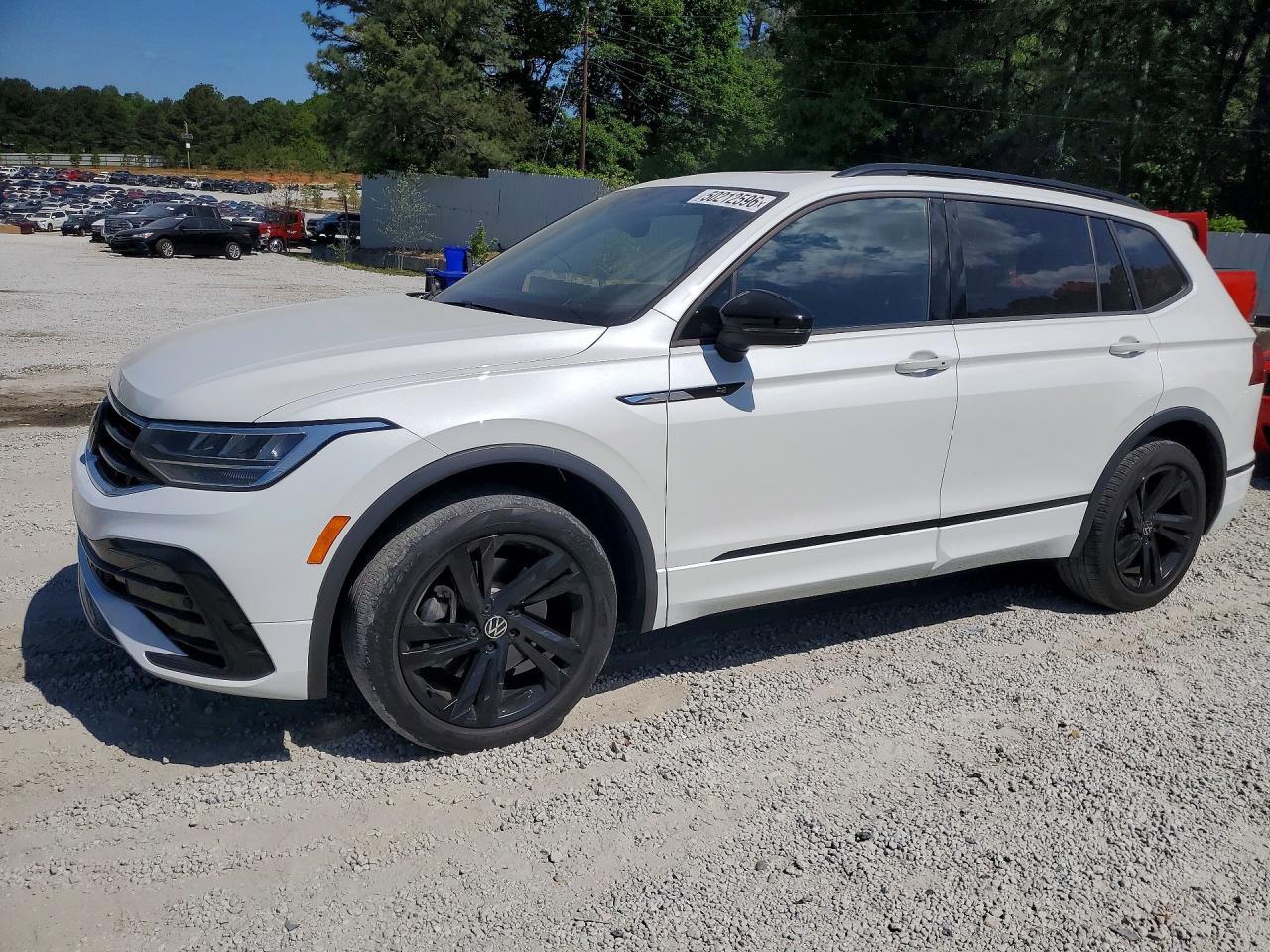 2023 Volkswagen Tiguan Se R-Line Black