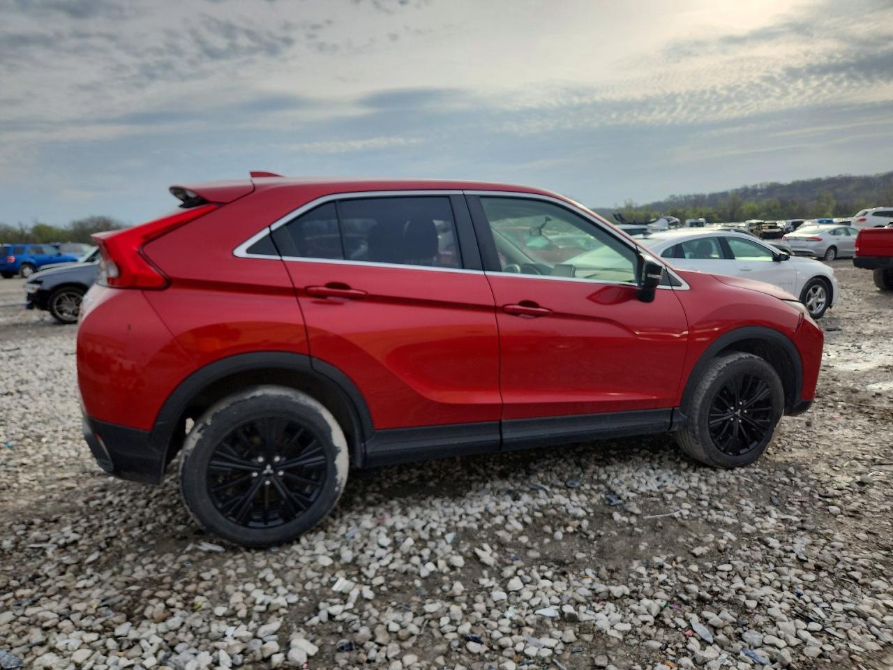 2018 Mitsubishi Eclipse Cross Le - Фото 3