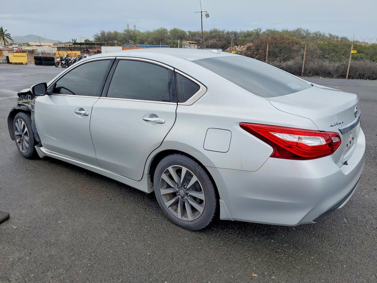 2017 Nissan Altima 2.5 Sv - Фото 2