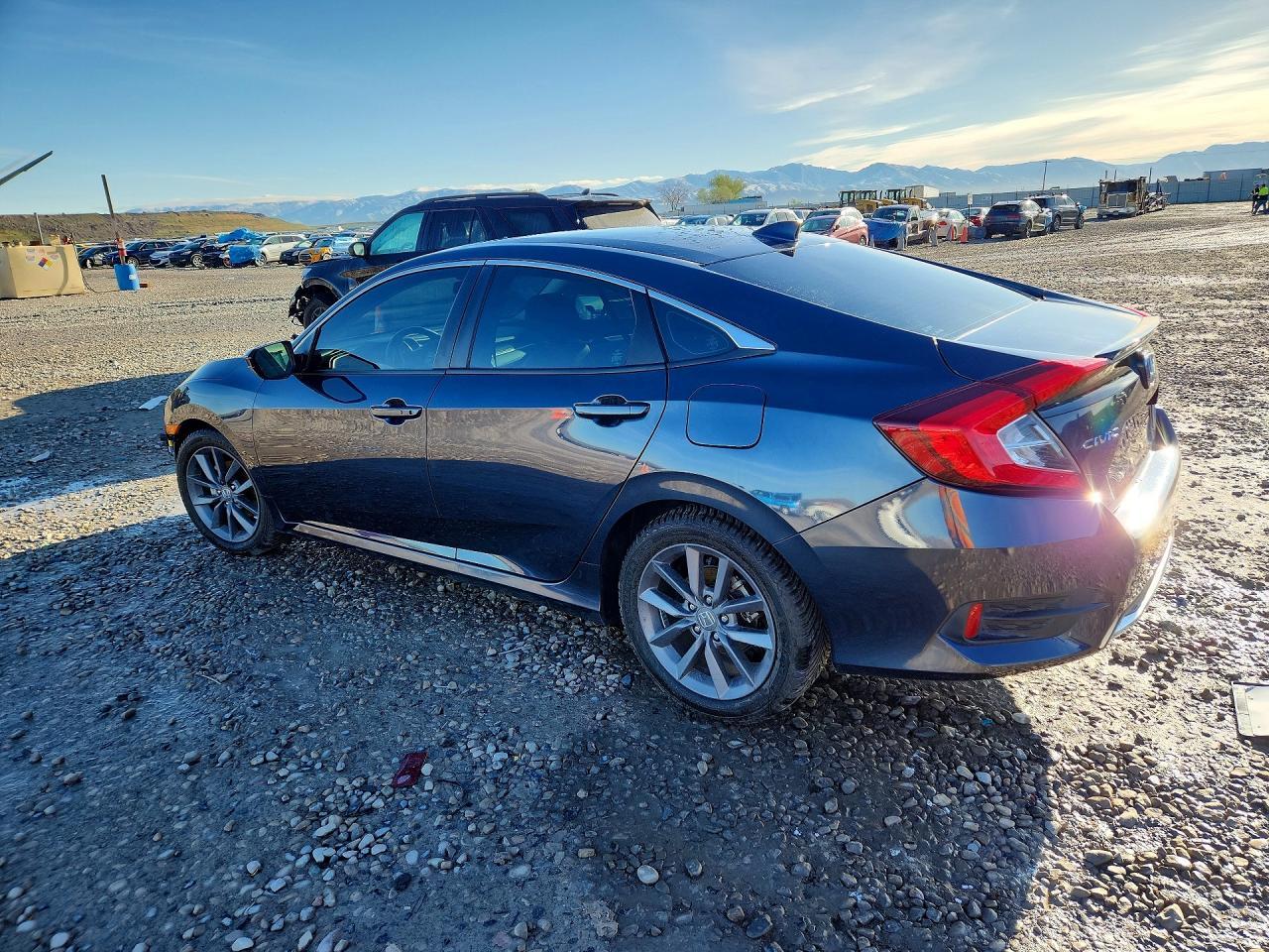 2020 Honda Civic Ex - Image 2