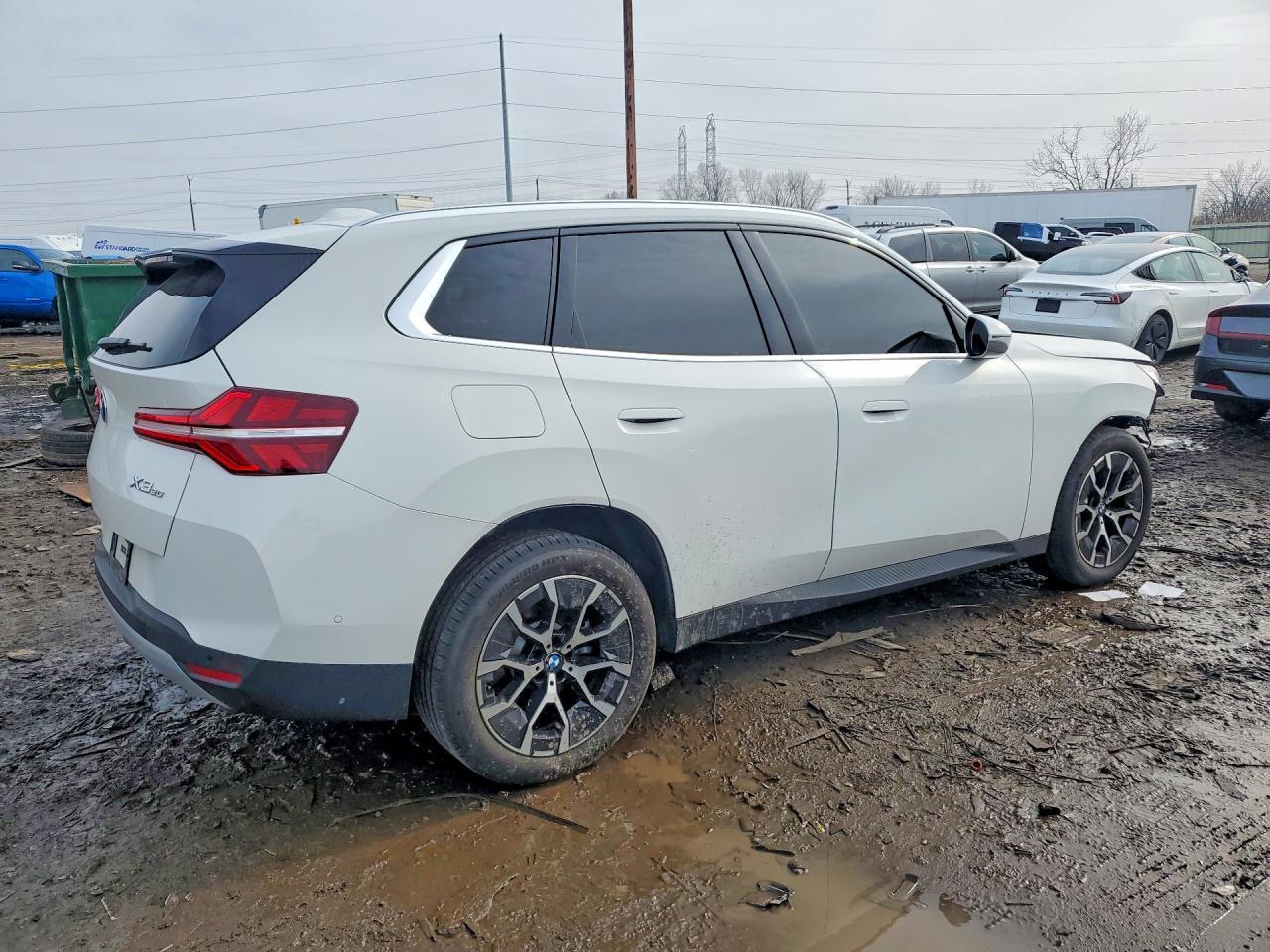 2025 BMW X3 30 xDrive - Фото 3