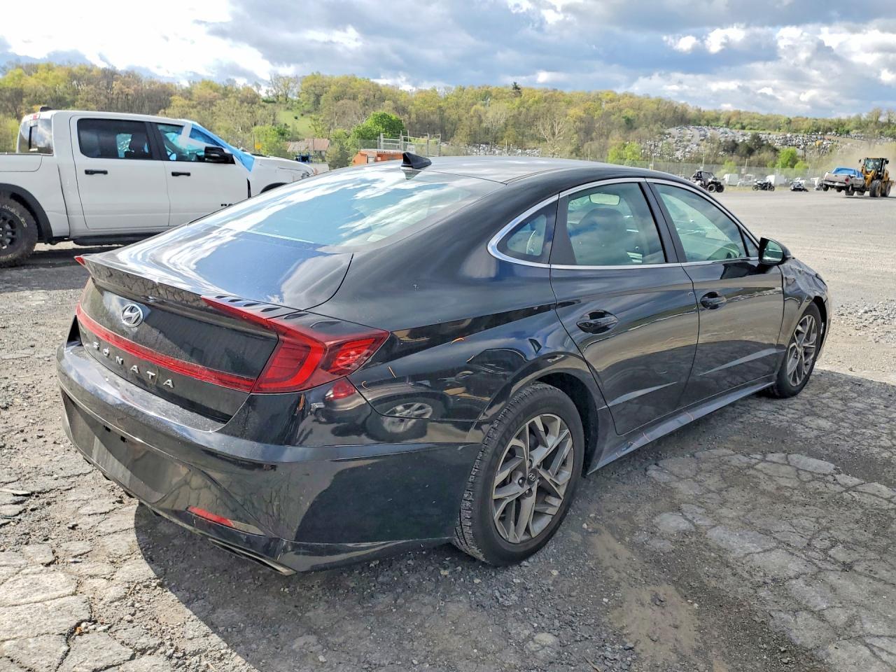 2020 Hyundai Sonata Sel - Фото 3