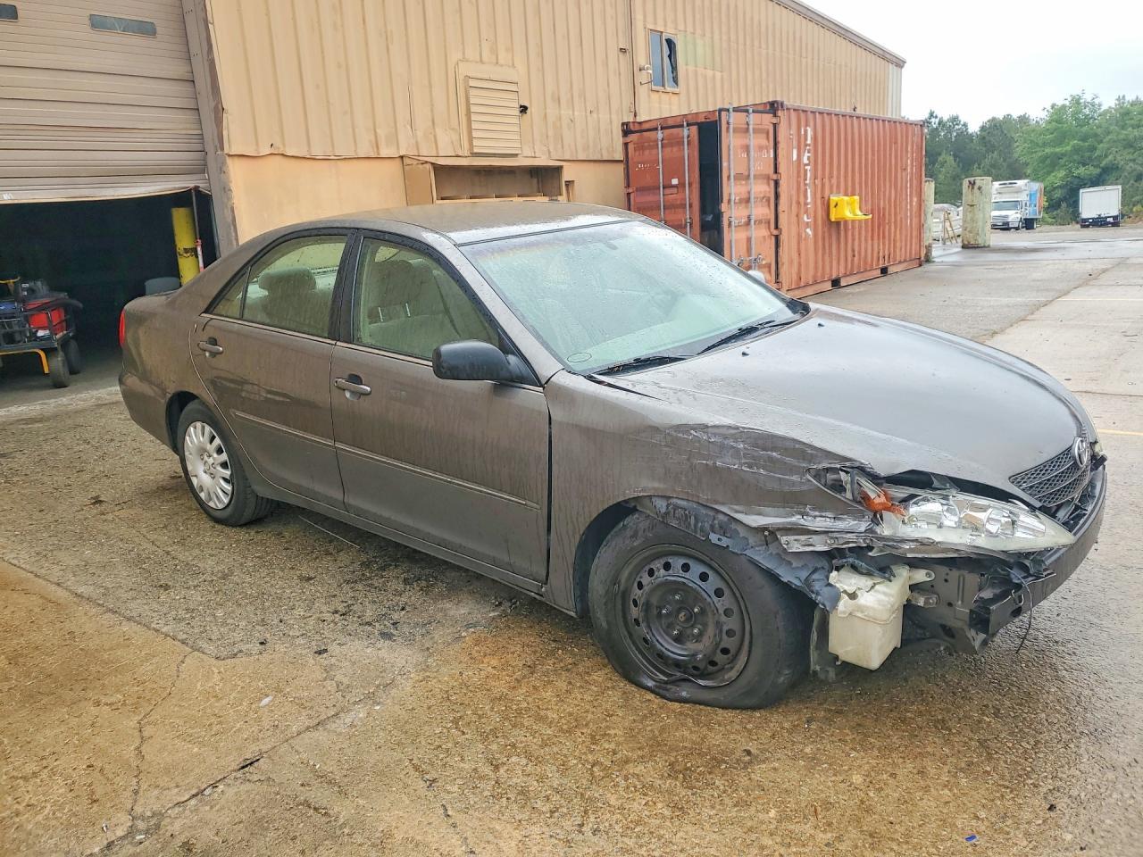 2004 Toyota Camry - Image 4