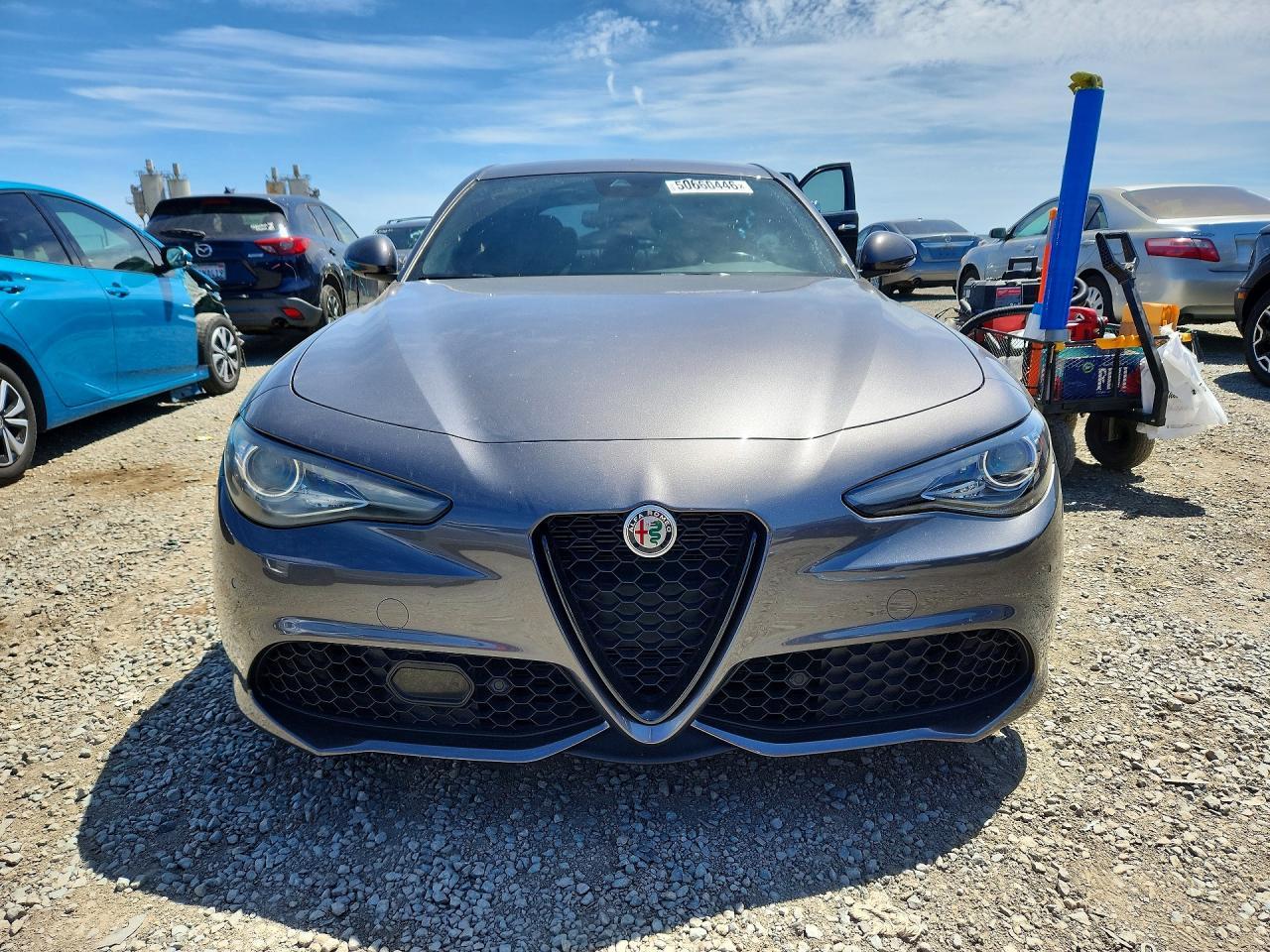2022 Alfa Romeo Giulia - Фото 5