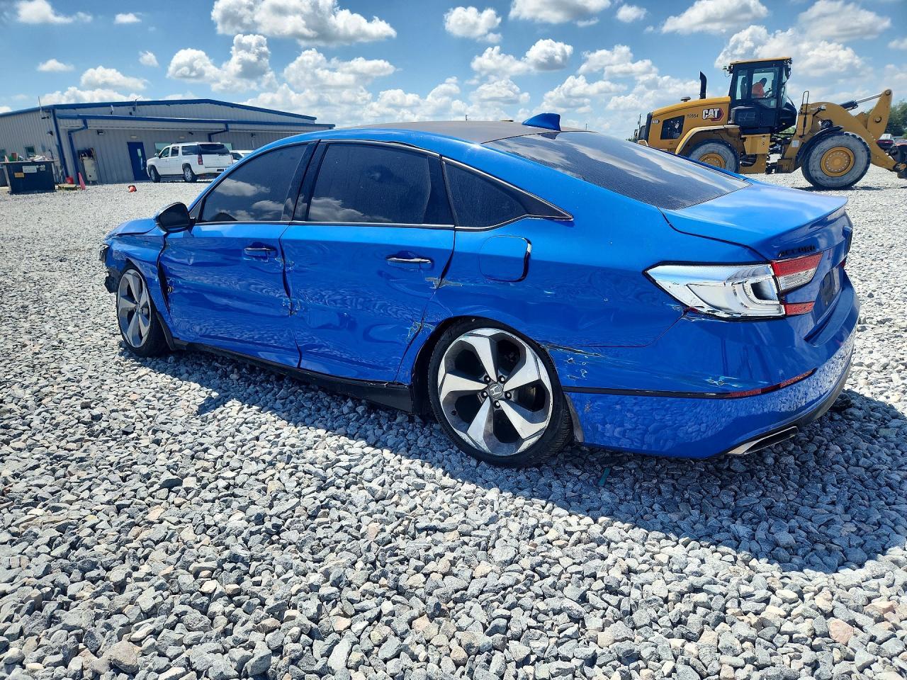 2018 Honda Accord Touring - Фото 2