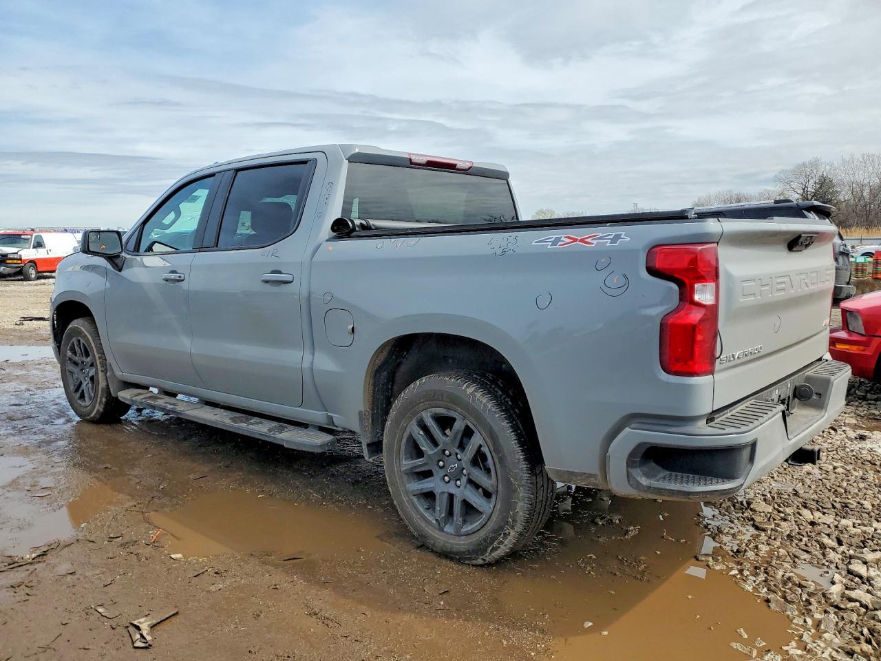 2024 Chevrolet Silverado K1500 Rst - Фото 2
