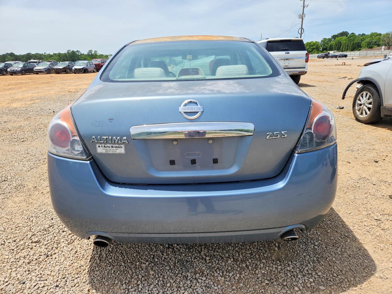 2010 Nissan Altima - Фото 6