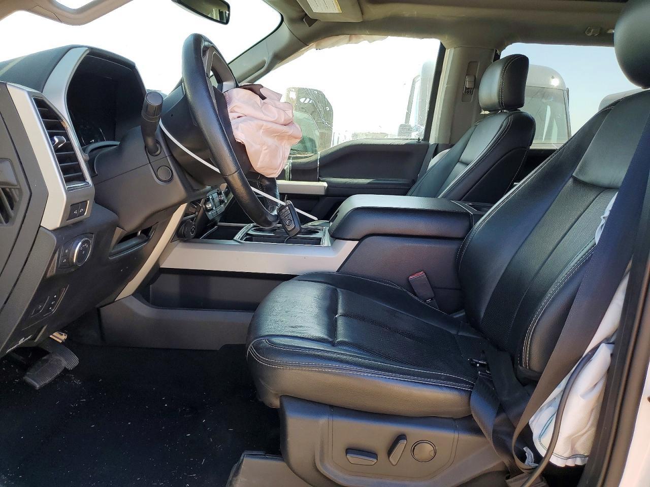 2020 Ford F450 Super Duty - Фото 7