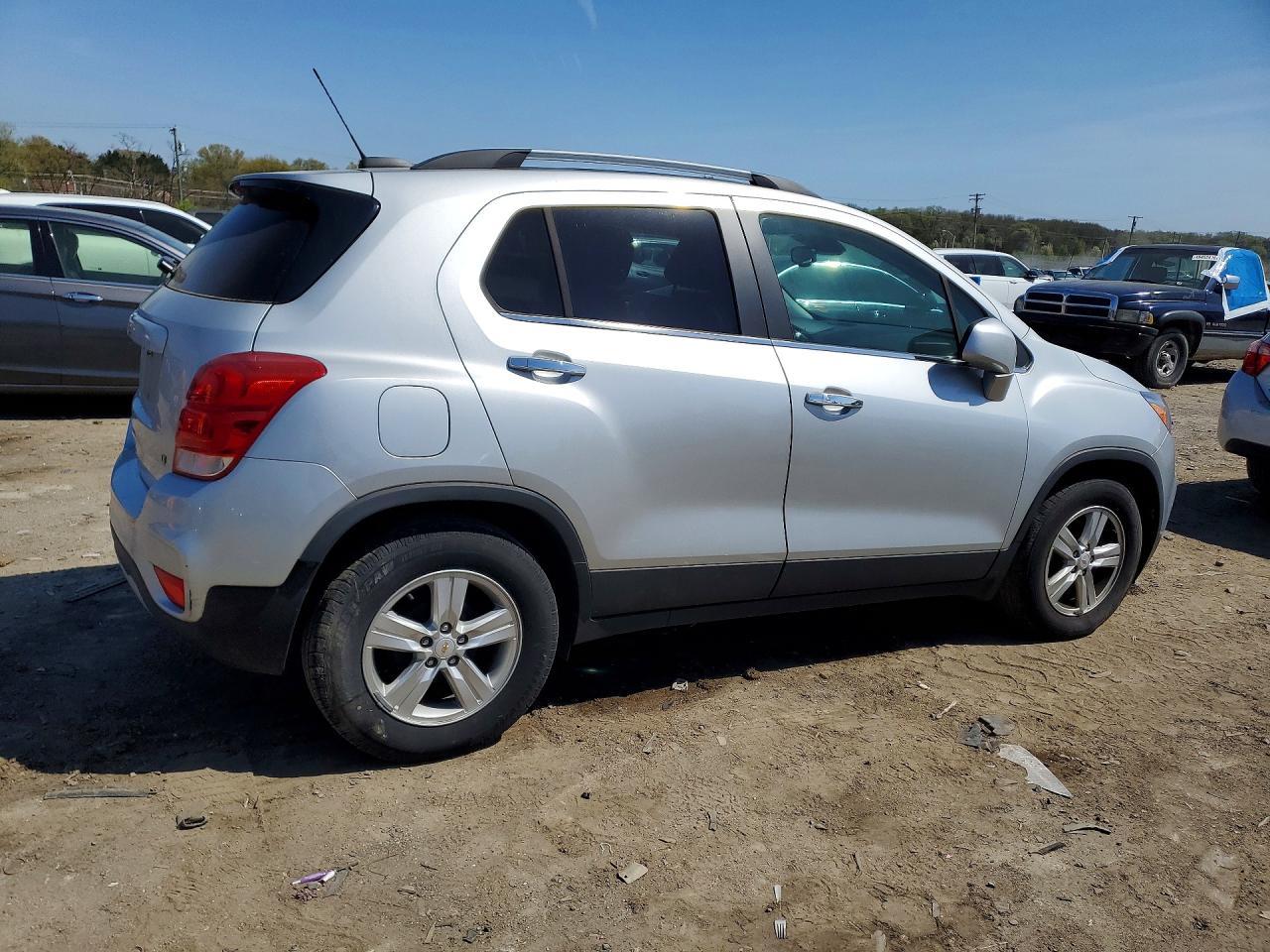 2020 Chevrolet Trax 1Lt - Фото 3