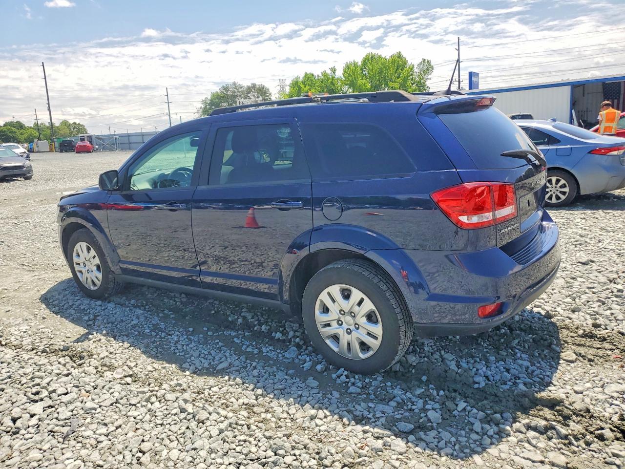 2019 Dodge Journey Se - Image 2