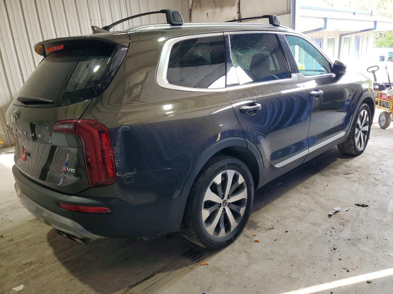 2021 Kia Telluride S - Фото 3