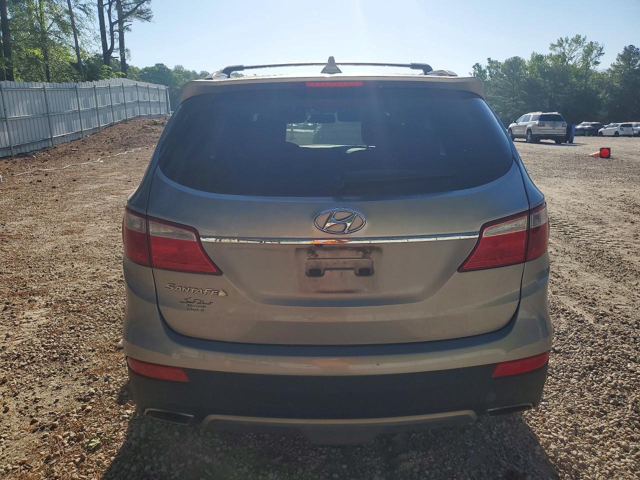 2013 Hyundai Santa Fe Gls - Image 6